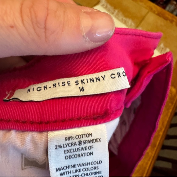 Crown & Ivy High Rise Skinny Crop NWT*** - Picture 5 of 6